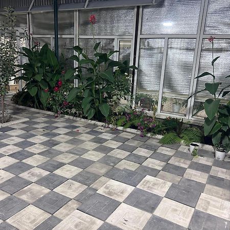 Appartement Милый Дом à Tokmok Extérieur photo